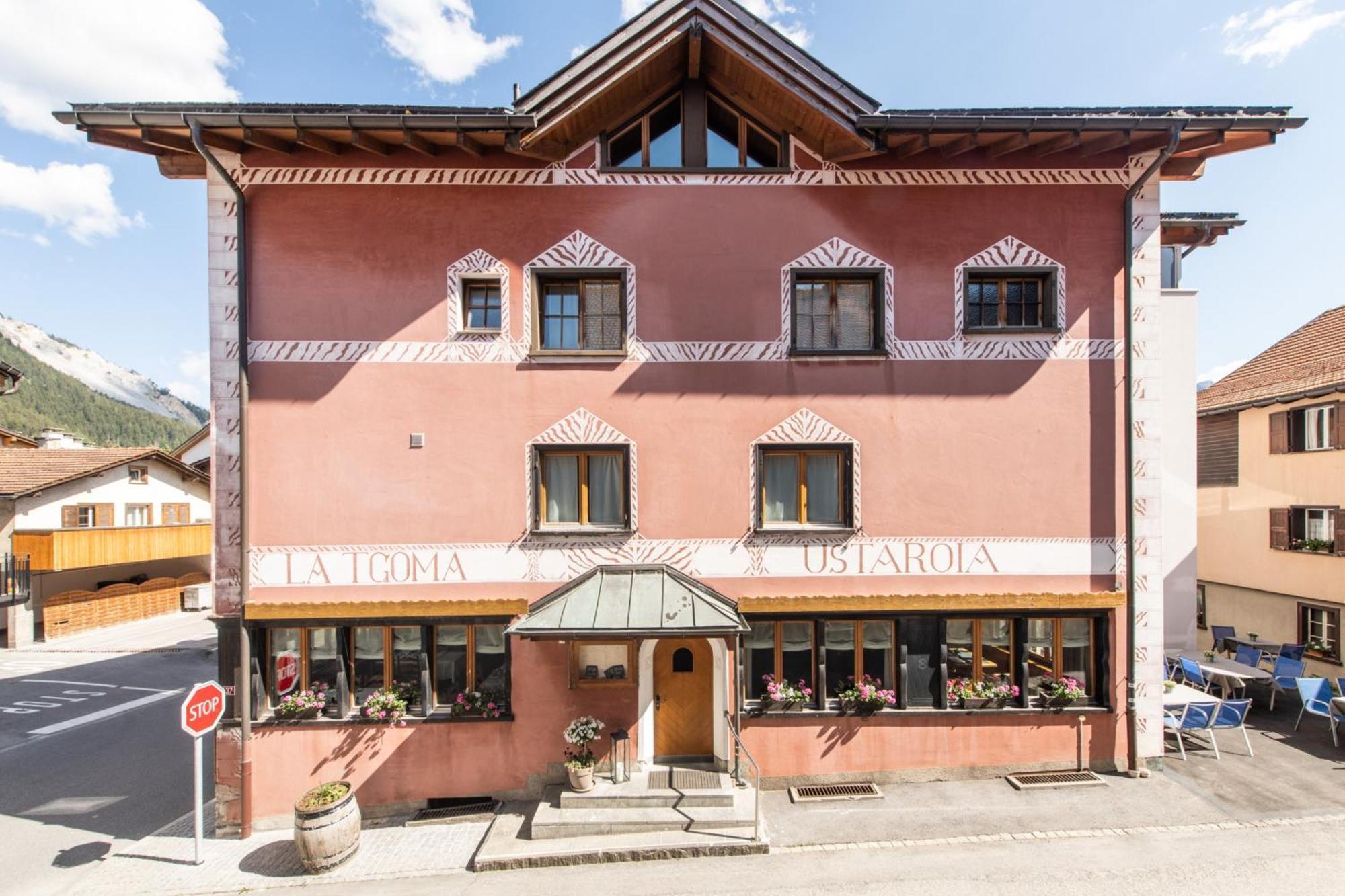 La Tgoma - Hotel & Restaurant Lenz Exterior photo